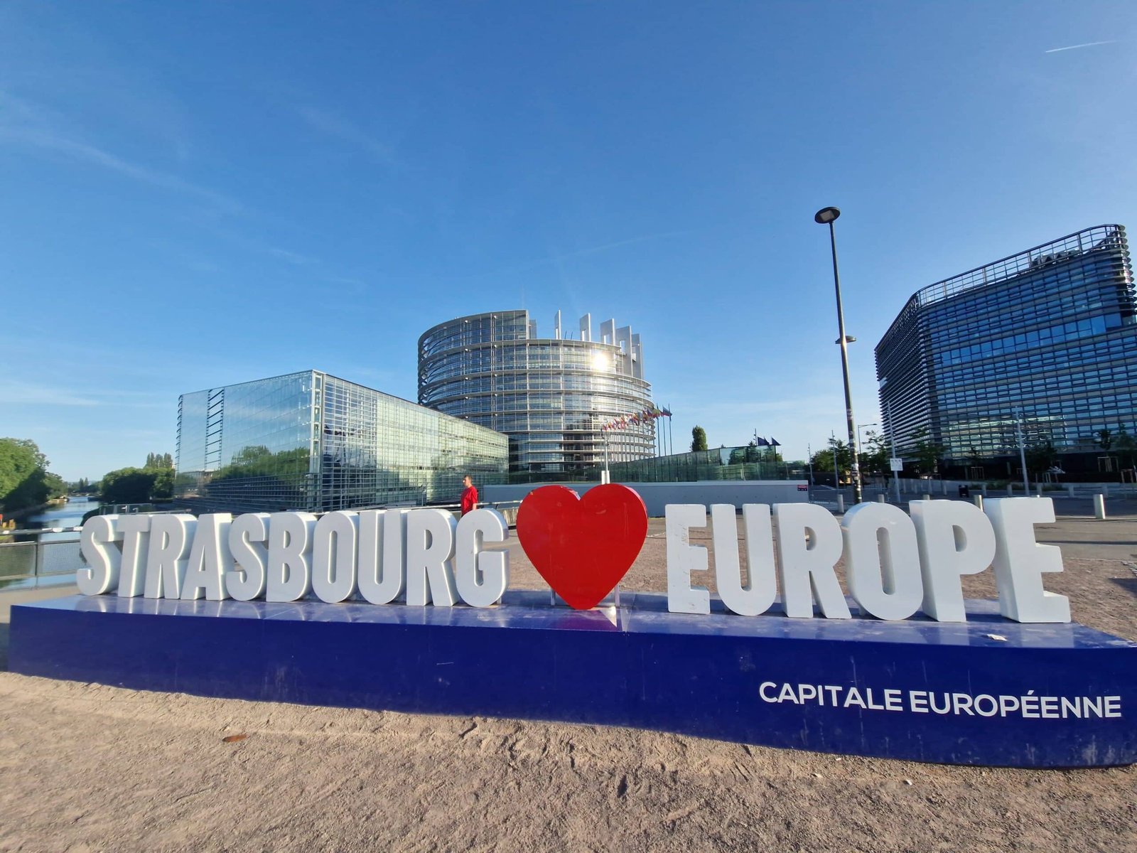 Litige entre deux sociétés européennes : que faire ?